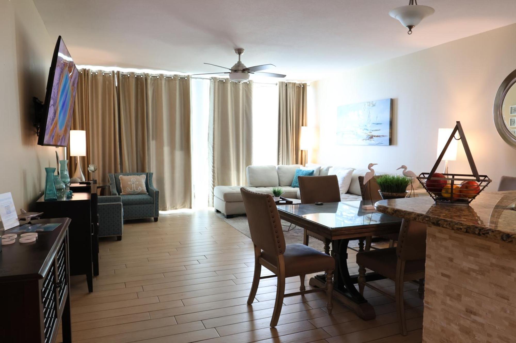 Aqua 1504 Beachfront Condo With Free Beach Chairs Panama City Beach Buitenkant foto