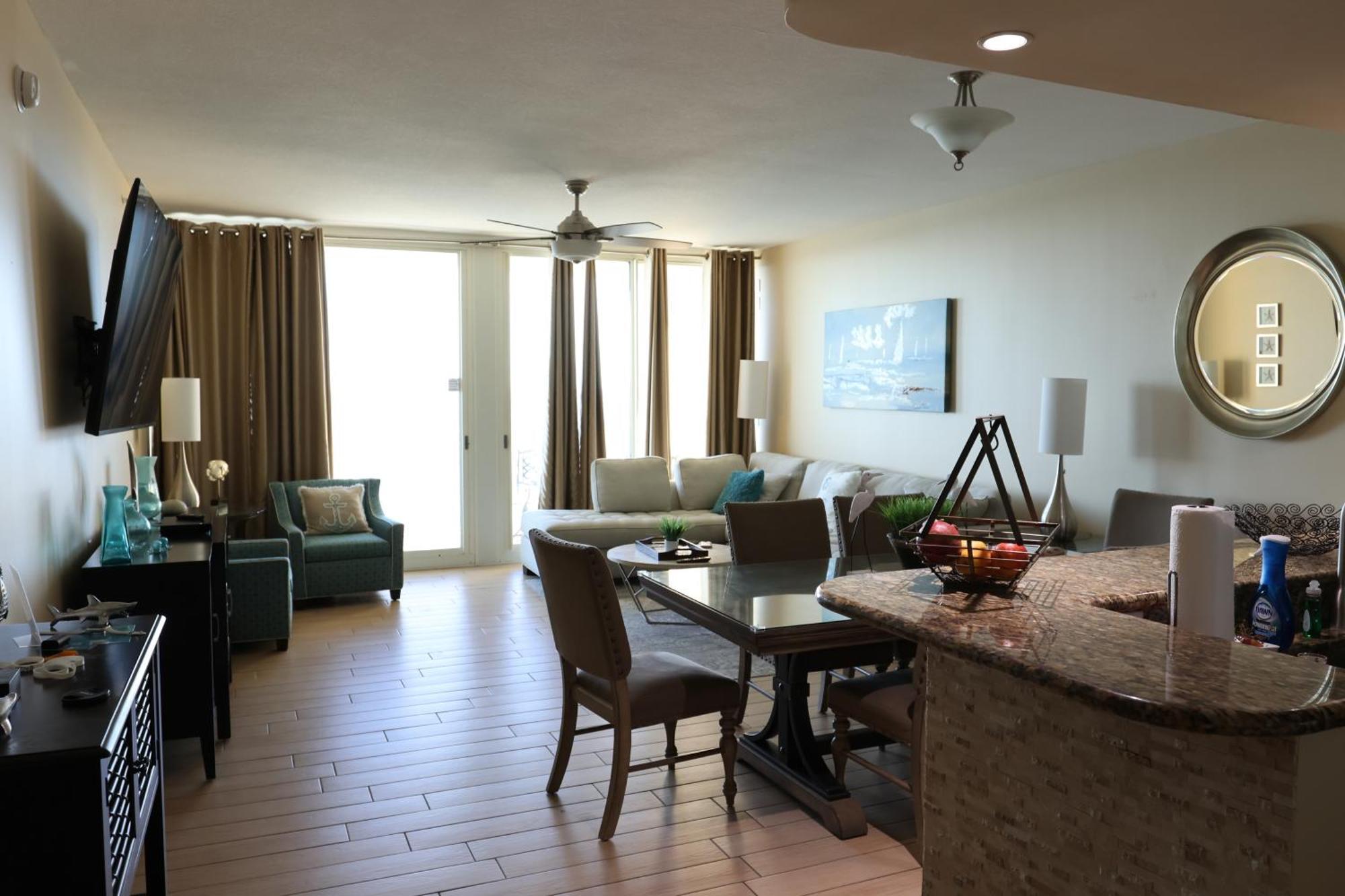 Aqua 1504 Beachfront Condo With Free Beach Chairs Panama City Beach Buitenkant foto